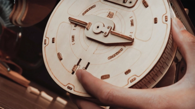 Puzzle mécanique en bois 3D RoboTime Pistolet-Mitrailleur Thompson