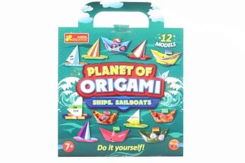 Ensemble de bateaux origami
