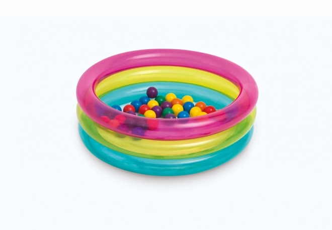 Piscine avec balles