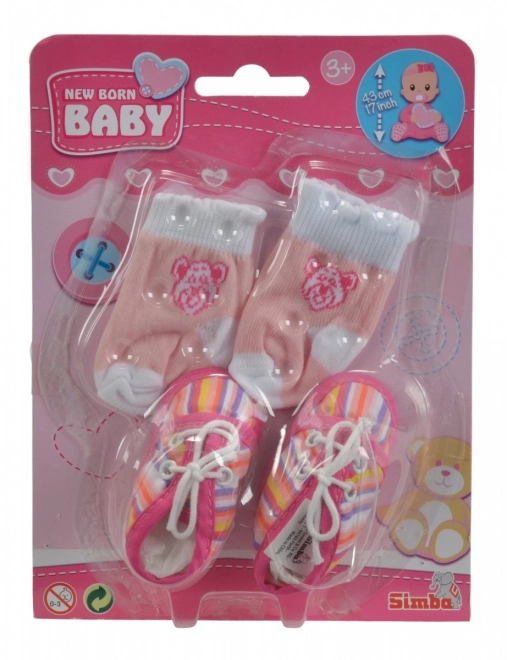 Chaussettes et petites bottes pour poupées - taille 38 à 43