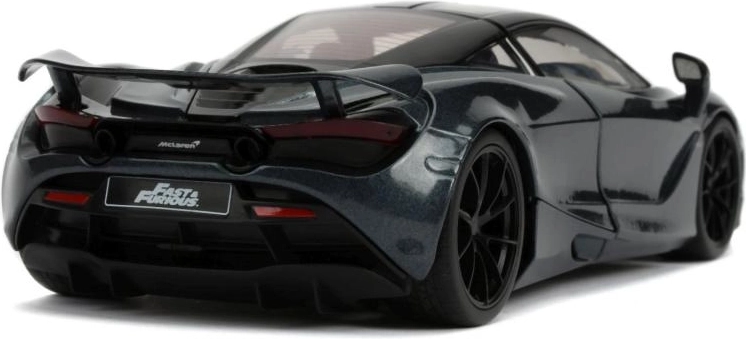 Look officiel du film Fast and Furious