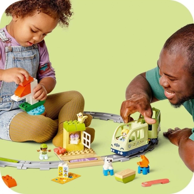 Aventures de vacances avec le train interactif DUPLO