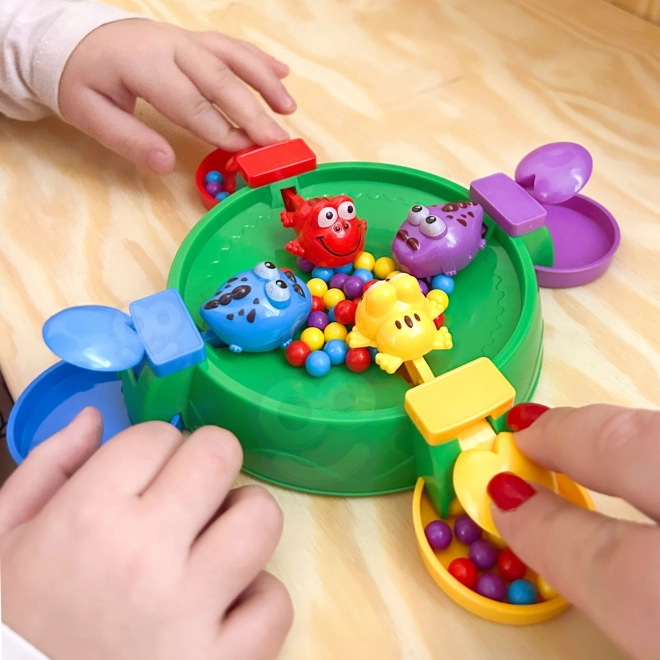 Jeu amusant de grenouilles joyeuses et crocodiles affamés