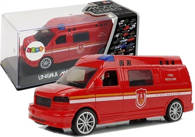 Camion de pompiers à rétrofriction avec lumières et sons