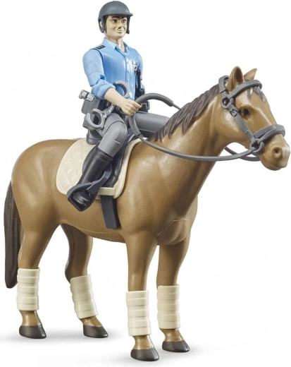 Cheval finement détaillé avec équipement d’équitation