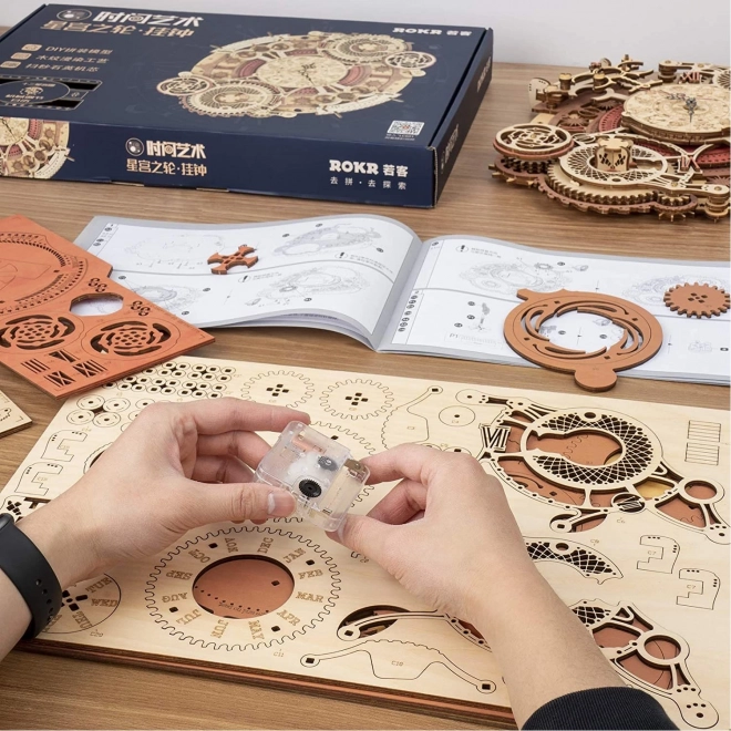 Puzzle Mécanique en Bois 3D RoboTime Horloge avec Calendrier