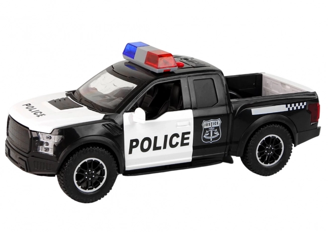 Véhicule tout-terrain de police avec portes ouvrantes, lumière et son noirs