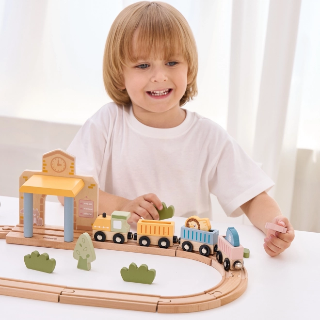 Circuit de train en bois avec propulsion à batterie