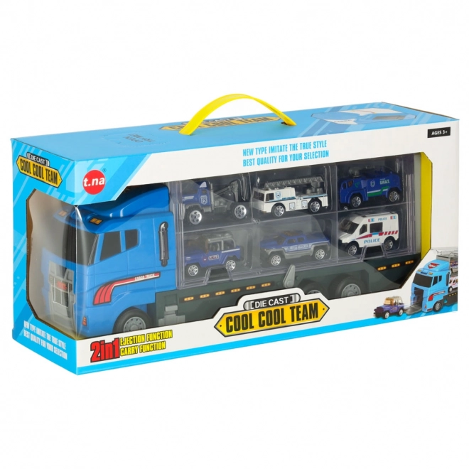 Camion avec voitures de police