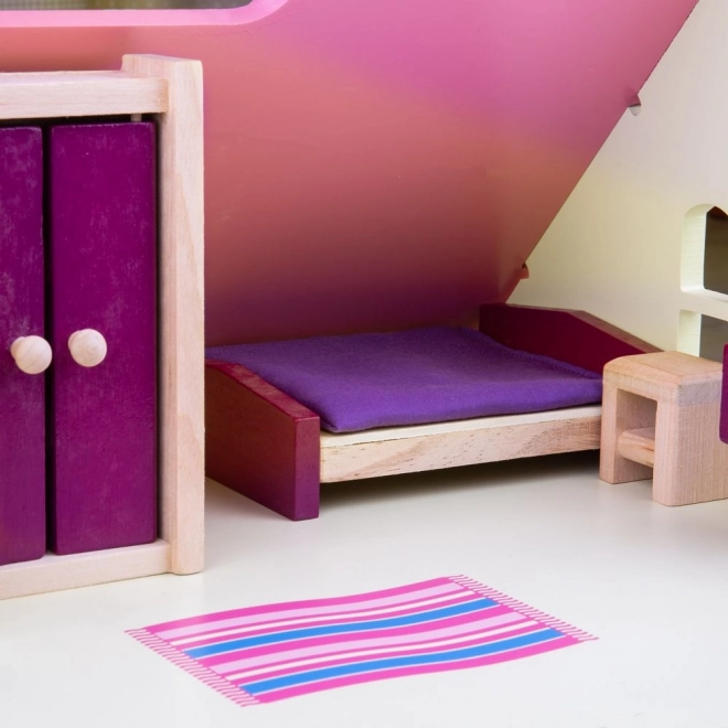 Mobilier en bois pour maison de poupées
