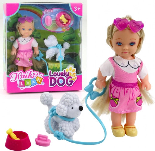 Mini poupée avec chien en laisse et gamelle avec os