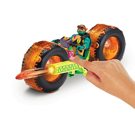 Expérience de jeu avec figurine d
