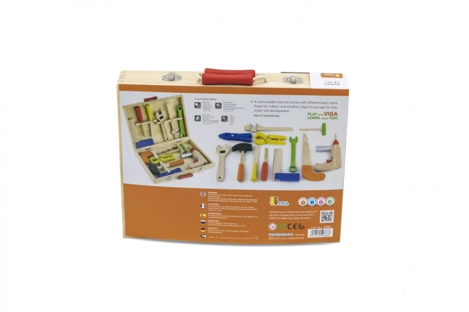Outils en bois dans une mallette