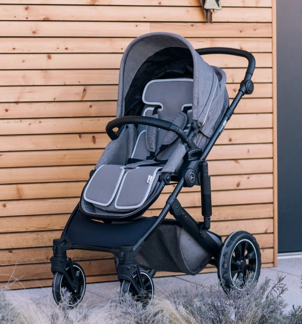 Insert universelle pour siège auto et poussette grise