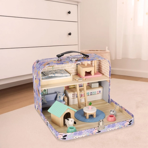 Mini-logement à deux étages avec équipement riche