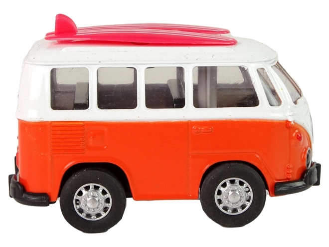 Autobus d'excursion en métal