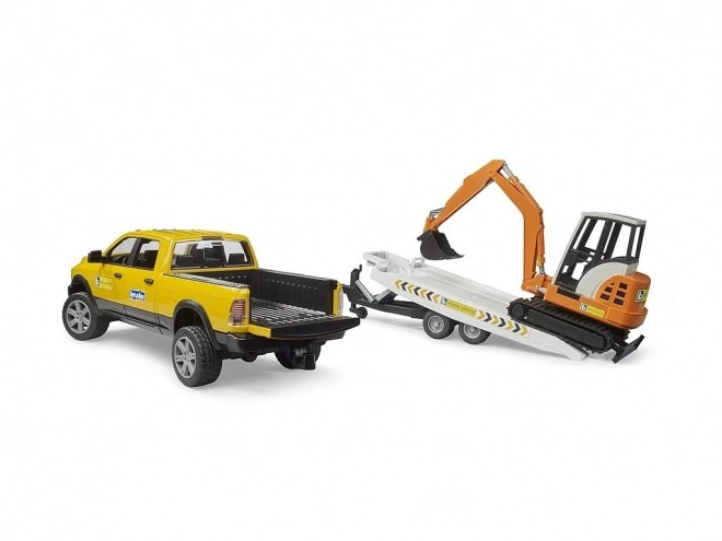 Bruder véhicule de service tout-terrain RAM avec mini-pelleteuse