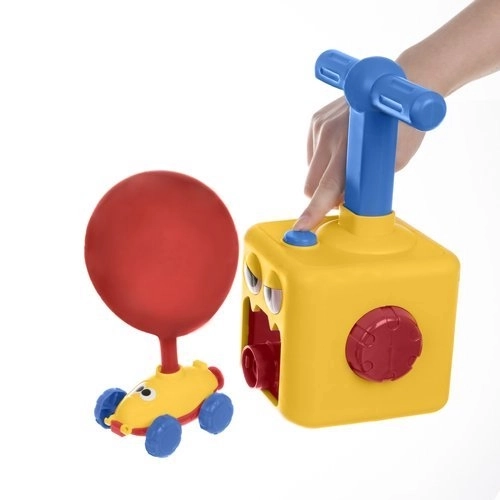 Voiture avec ballons gonflables