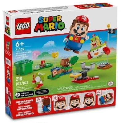 Aventure avec une figurine LEGO Super Mario interactive
