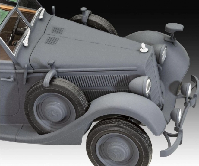 Modèle en plastique Mercedes-Benz Type 320 W142 Cabriolet 1/35