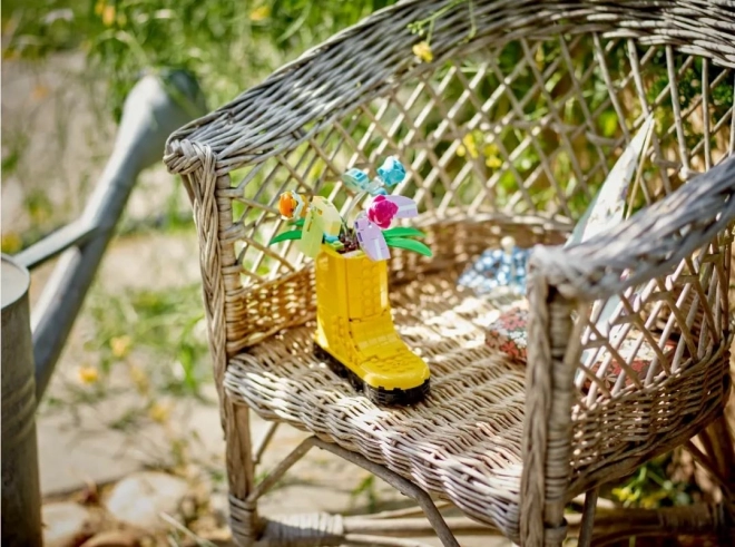 Lego créateur fleurs en arrosoir