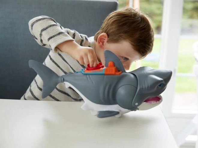 Mega requin attaquant Imaginext avec mâchoire mobile