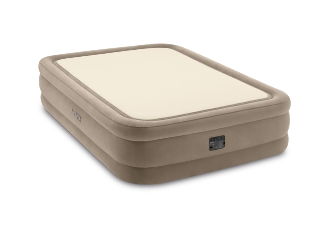 Hauteur confortable et matériaux résistants