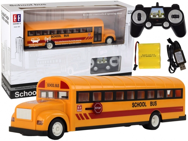 Autobus scolaire jaune télécommandé R/C avec portes ouvertes