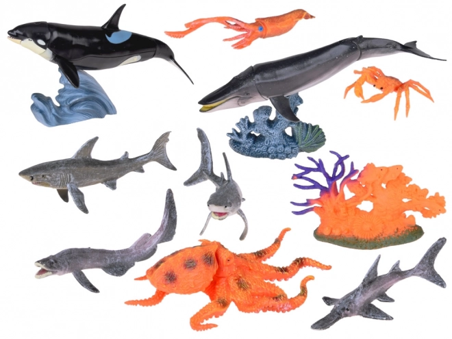 Ensemble de figurines d'animaux marins