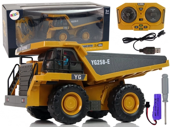 Camion à benne basculante télécommandé 2,4 G avec remorque