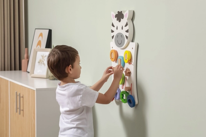 Jeu mural en bois - couleurs et formes