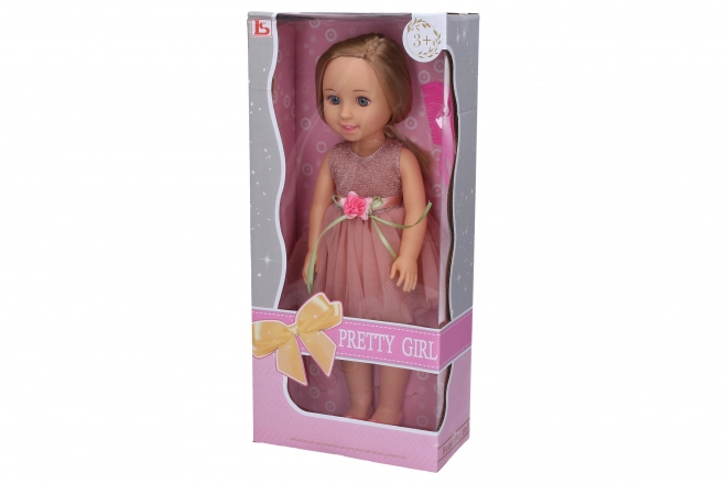 Poupée avec peigne
