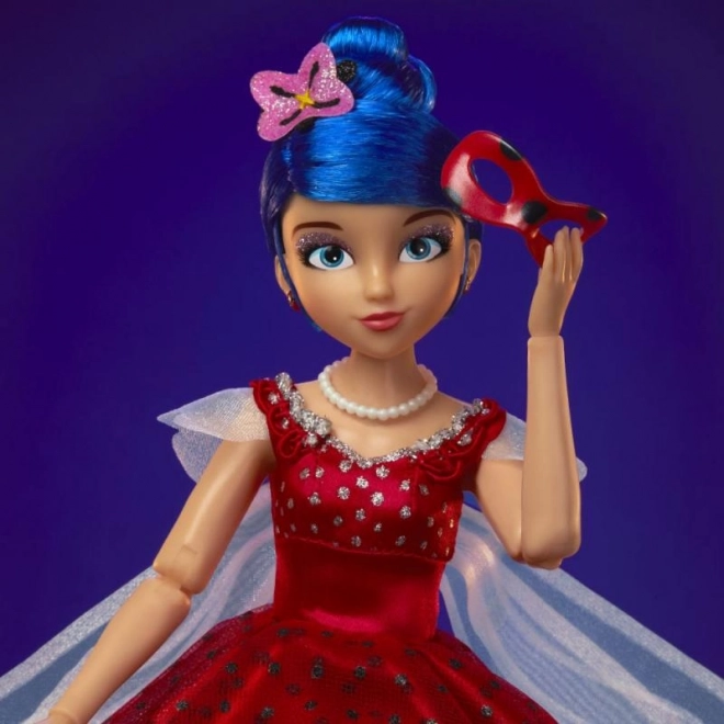 Miraculous : Coccinelle et Chat Noir : Poupée COCCINELLE EN ROBE DE BAL