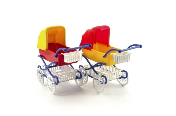 Poussette profonde en plastique 21 cm dans un sac