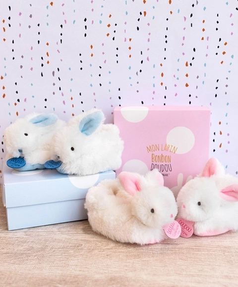 Doudou Chaussons lapin avec hochets rose 0-6 mois