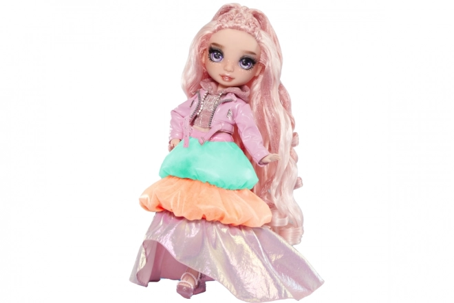 Rainbow High Poupée de mode d'hiver - Bella (Rose) TV
