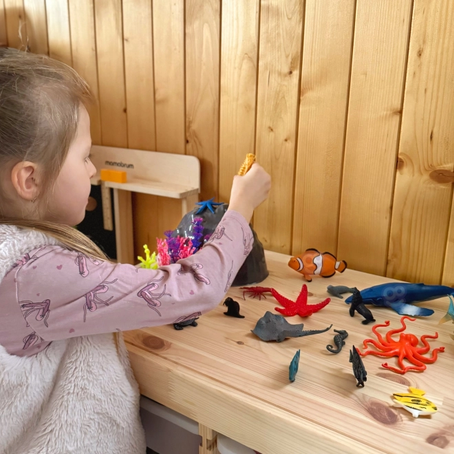 Ensemble de figurines d'animaux marins