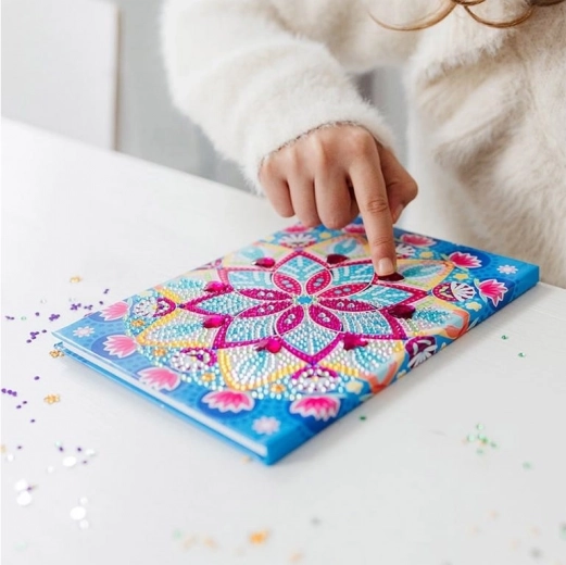 Mandala éclatante sur couverture rigide