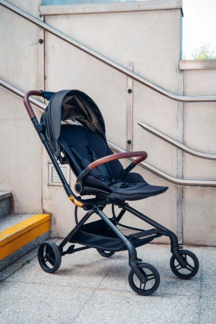 Poussette sportive MoMi ADELLE noir doré 2023