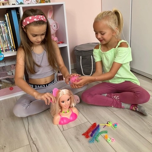 Tête de coiffure avec accessoires 23437