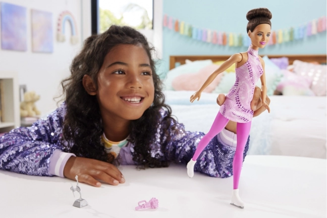 Premiers métiers Barbie - patineuse artistique HRG37