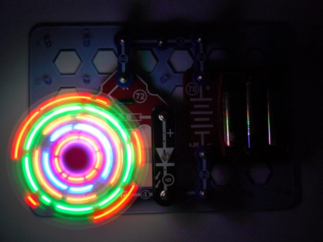 Kit éducatif lumineux pour petites électroniques