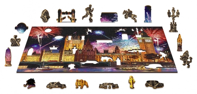 Puzzle en bois Londres la nuit avec feu d’artifice