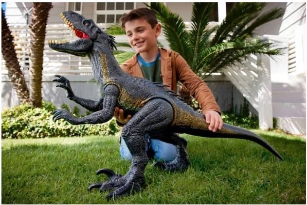 Figurine colossale Indoraptor du Monde Jurassique