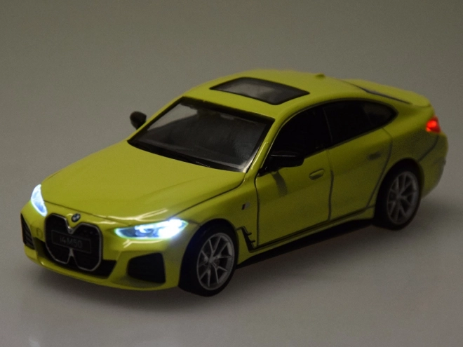 Modèle de voiture BMW i4 M50 Gran Coupe