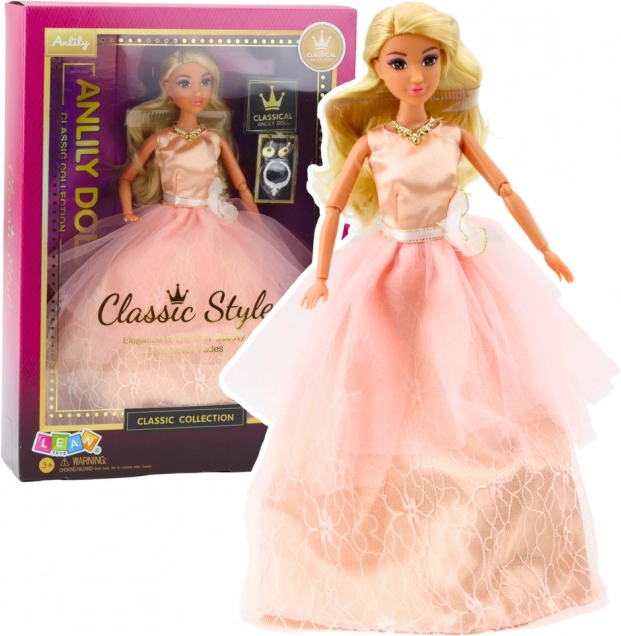 Poupée Anlily robe de soirée poudrée, membres articulés, cheveux blonds