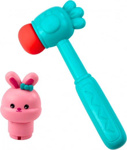 Marteau et lapin pour un jeu amusant