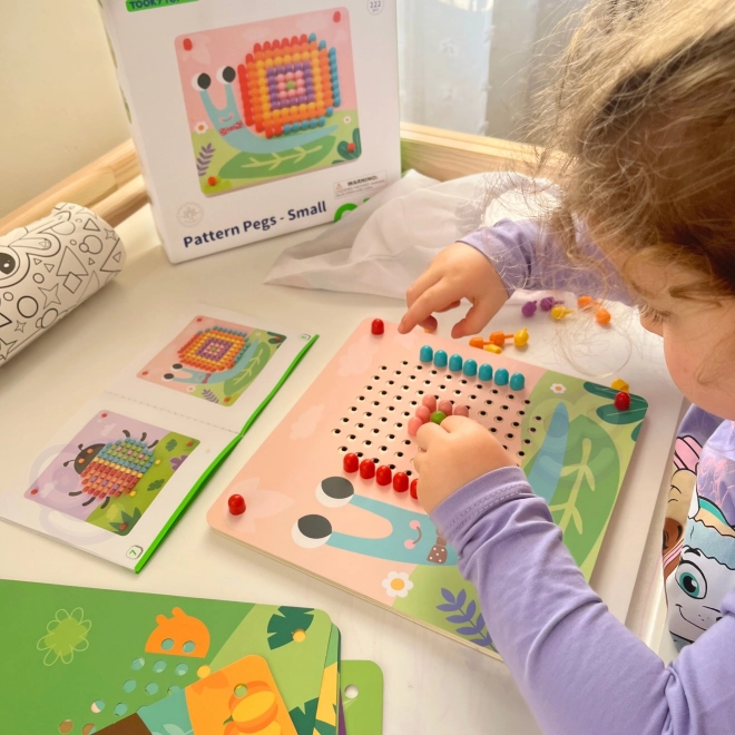 Puzzle en bois avec chevilles de Tooky Toy