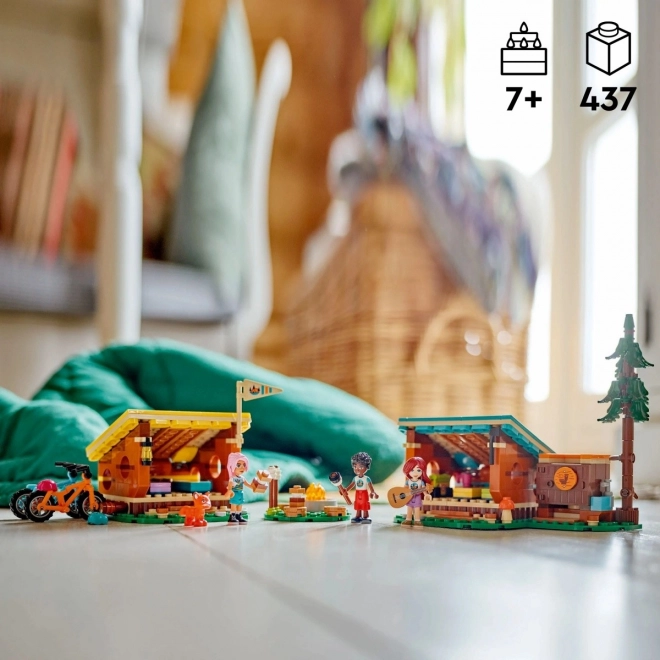 LEGO Friends 42624 Charmantes cabanes au camp d'aventure
