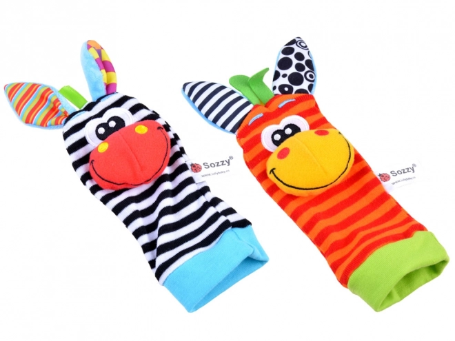 Chaussettes + hochets ensemble de 4 pcs ZA4006